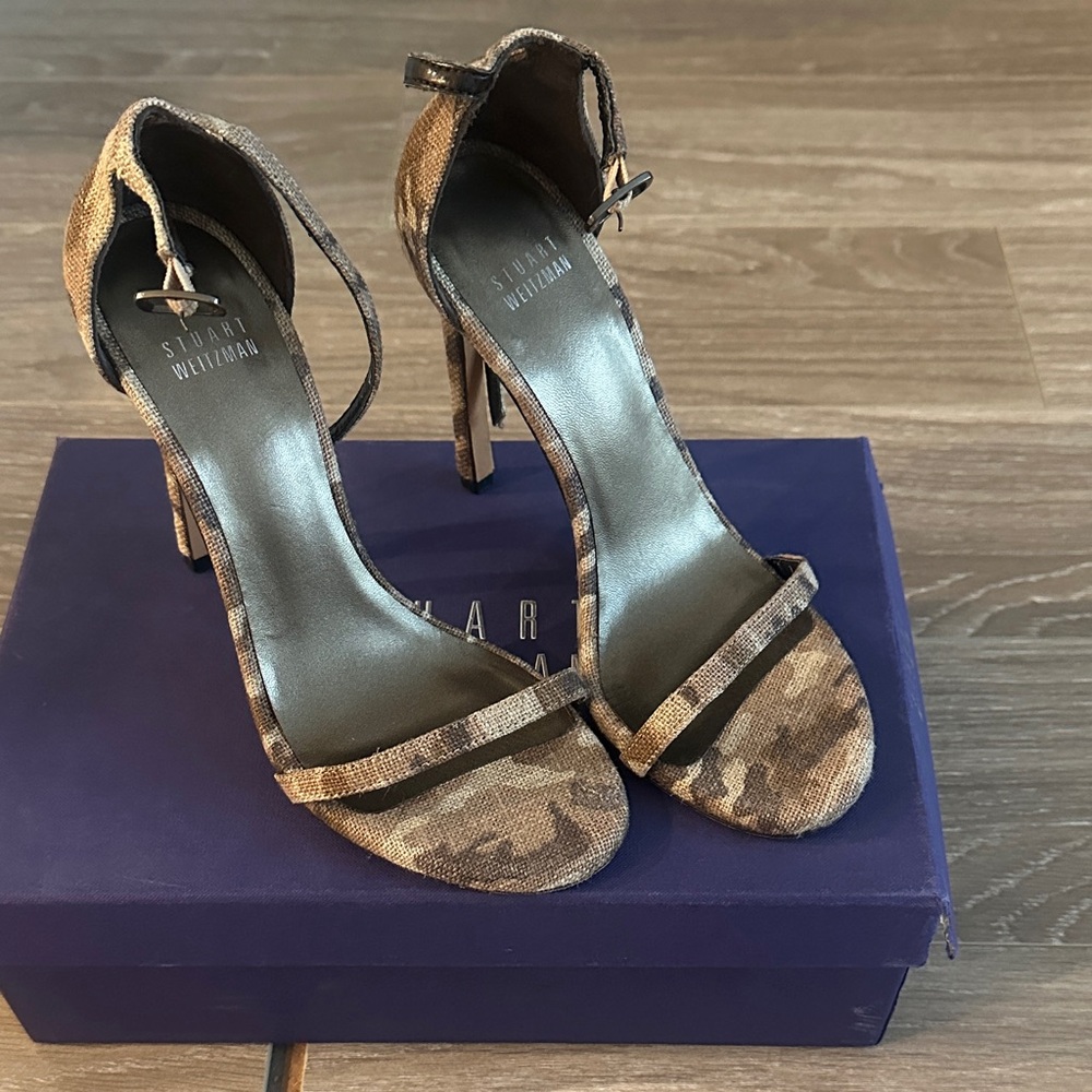 Stuart Weitzman Camouflage Tan Heels